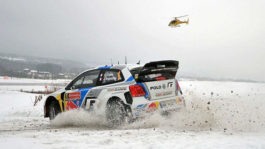 WRC. Švedijoje vykstančio ralio priekyje - S. Ogier