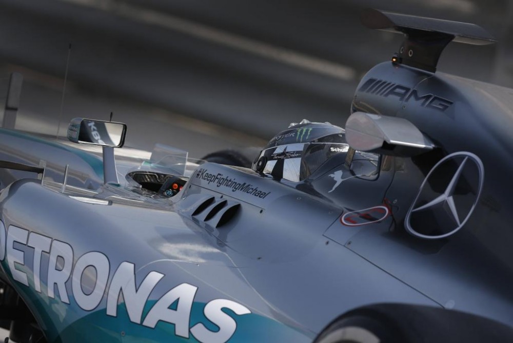 N. Lauda: „Mercedes“ V6 variklio galia - 580 AG