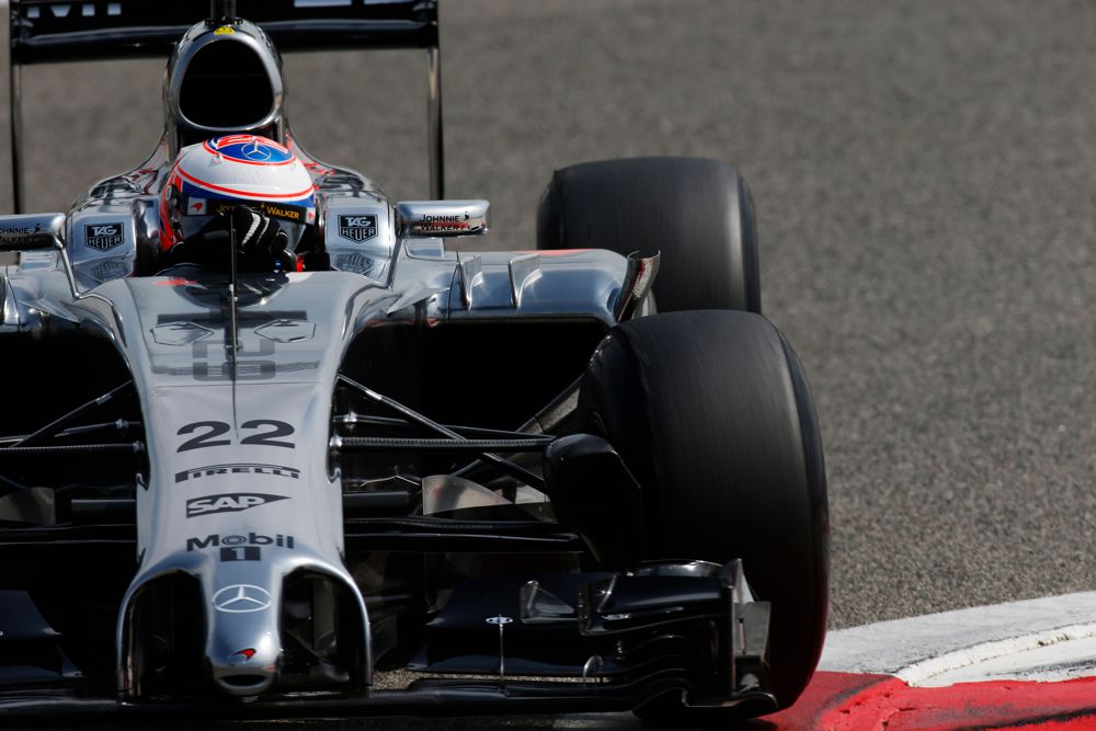J. Buttonas: „McLaren“ atsilieka nuo varžovų