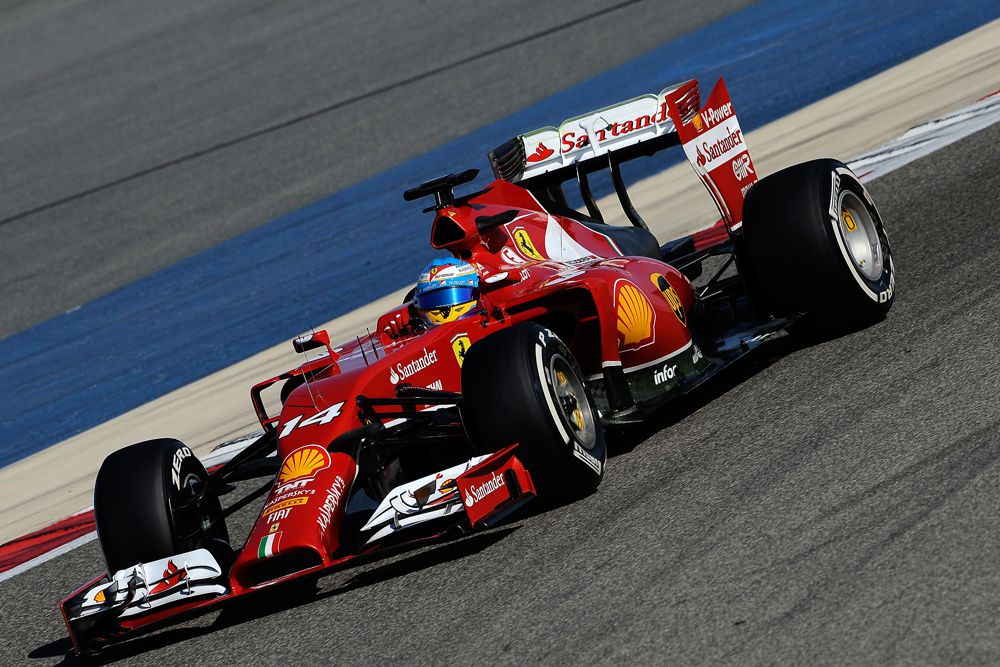 F. Alonso: „Ferrari“ bolidas prastas daugelyje sričių
