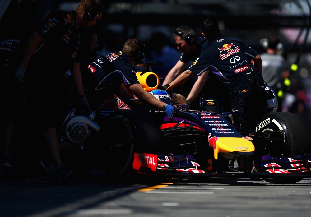 C. Horneris dėl „Red Bull“ problemų kaltina „Renault“