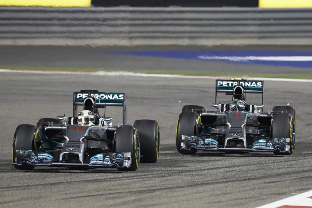 D. Warwickas: „Mercedes“ pilotų dvikova Bahreine buvo per daug pavojinga