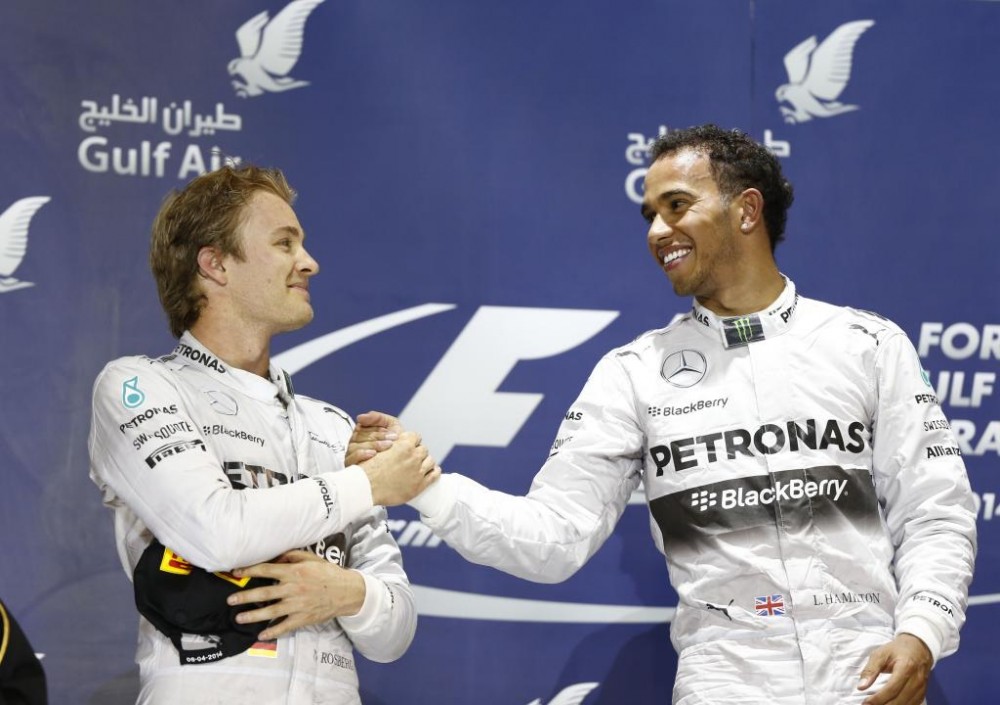 L. Hamiltonas bandė sprendimus, kurie leistų išspręsti N. Rosbergo problemas lenktynių starte