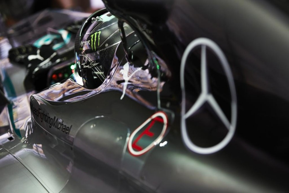 „Mercedes“ pagrindine varžove įvardijo „Ferrari“