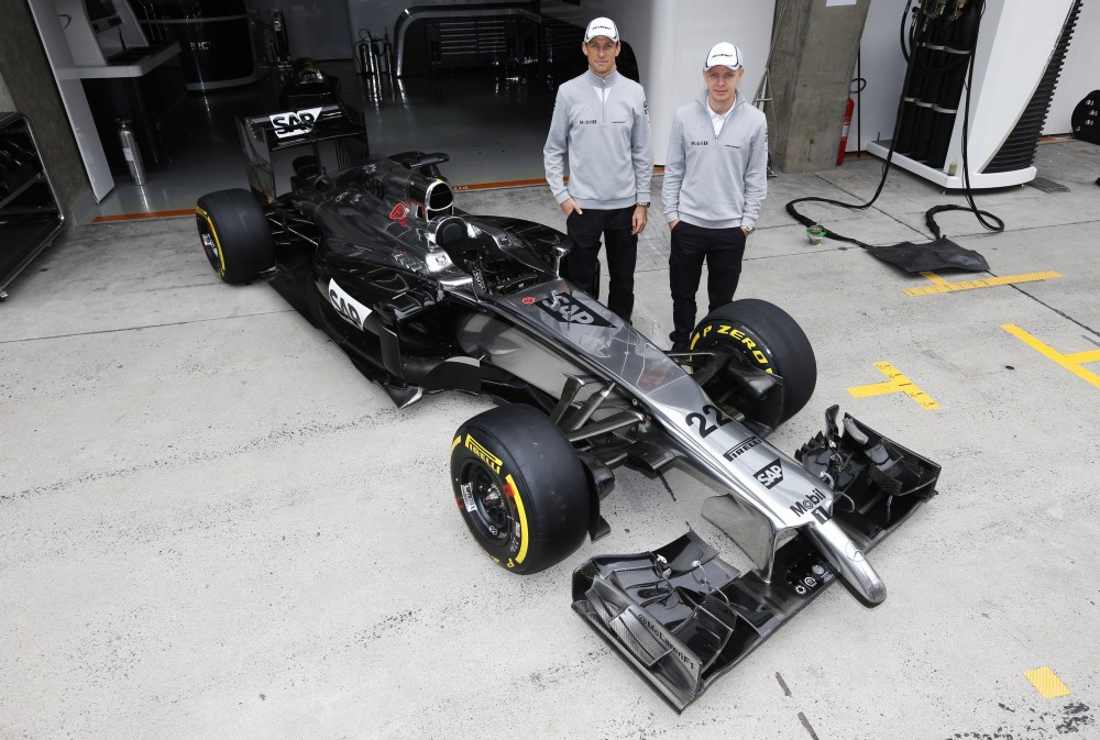 „McLaren“ pilotus rinksis žvelgdama į ilgalaikę ateitį