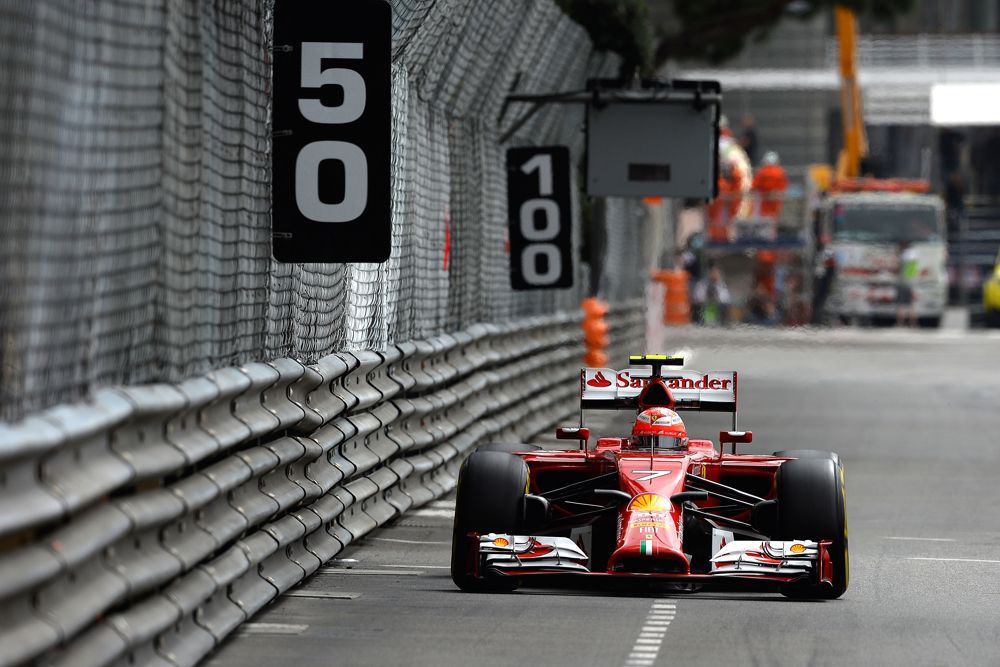 K. Raikkonenas vis dar neperprato „Ferrari“ bolido