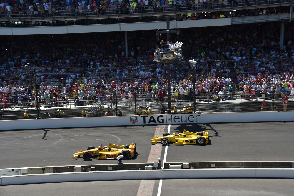IndyCar. R. Hunteris-Reay‘us triumfavo „Indy 500“ lenktynėse