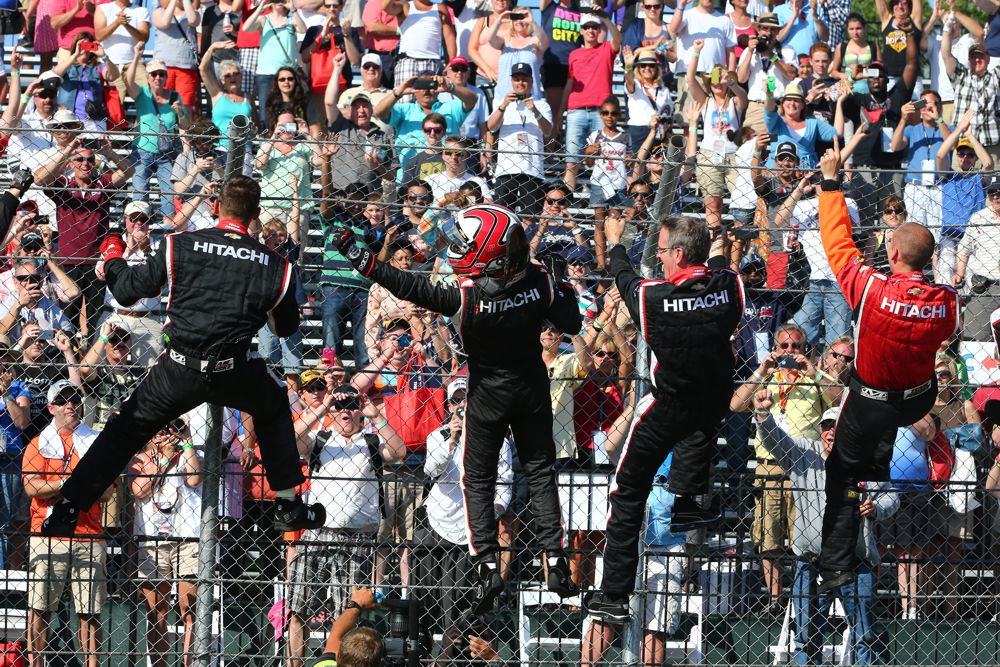 IndyCar. Detroite pergalę iškovojo H. Castronevesas