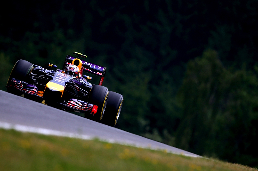 D. Ricciardo: galime būti greičiausi tarp likusiųjų