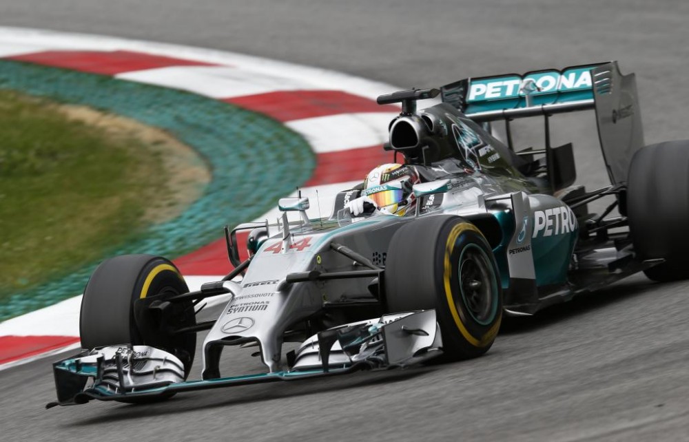 „Mercedes“: klaidos kvalifikacijoje palaidojo L. Hamiltono viltis nugalėti Austrijoje