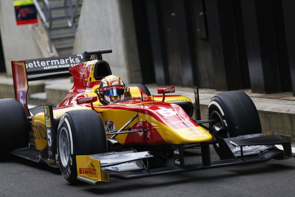 GP2. Silverstoune - pirmoji šiemet R. Marciello „pole“