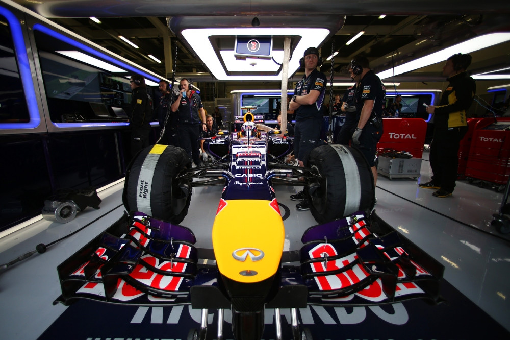 „Red Bull“ Hockenheime nenaudos FRIC sistemos