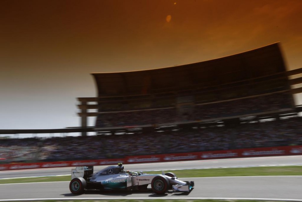 „Mercedes“ pinigais bandė gelbėti Vokietijos GP