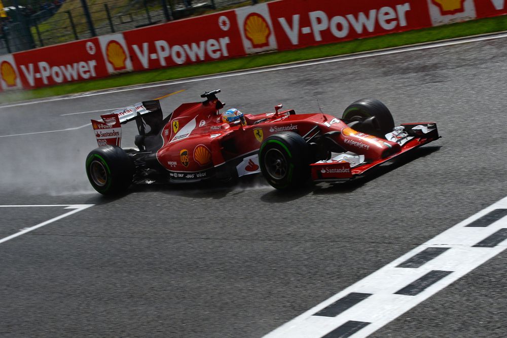 F. Alonso nustebino „Ferrari“ tempas