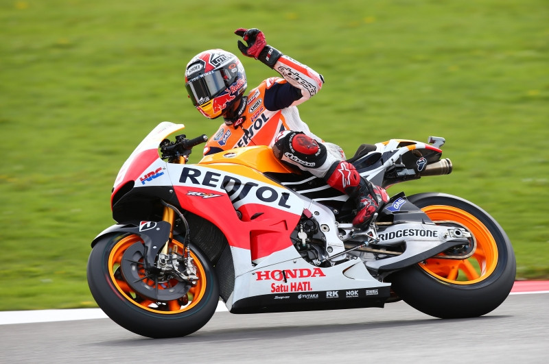 MotoGP. Silverstoune - dar viena M. Marquezo pergalė