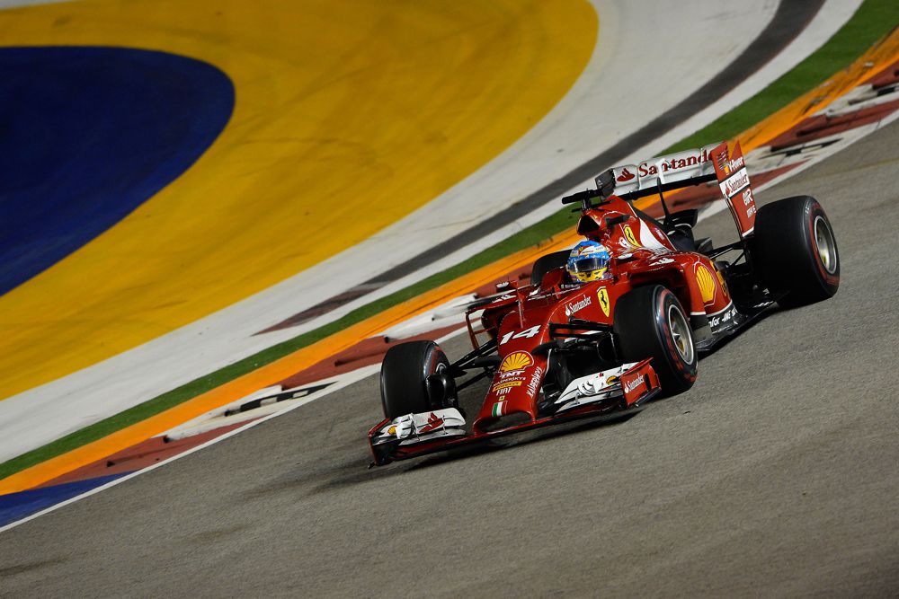 F. Alonso:  stengsiuosi atitikti „Ferrari“ interesus