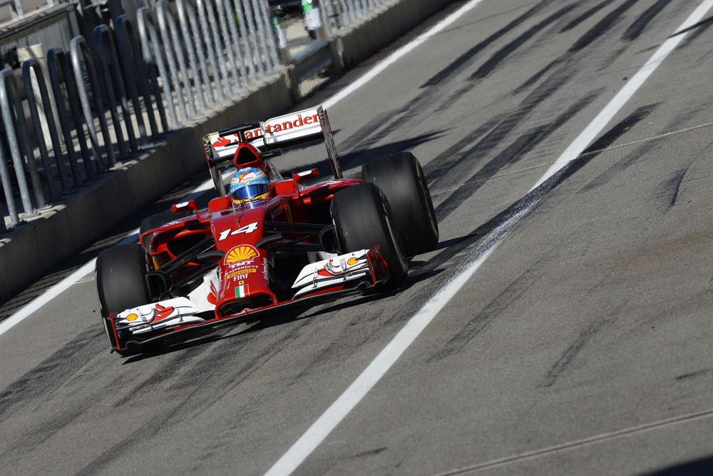 „Ferrari“ svarstė galimybę lenktynes pradėti iš techninio aptarnavimo zonos