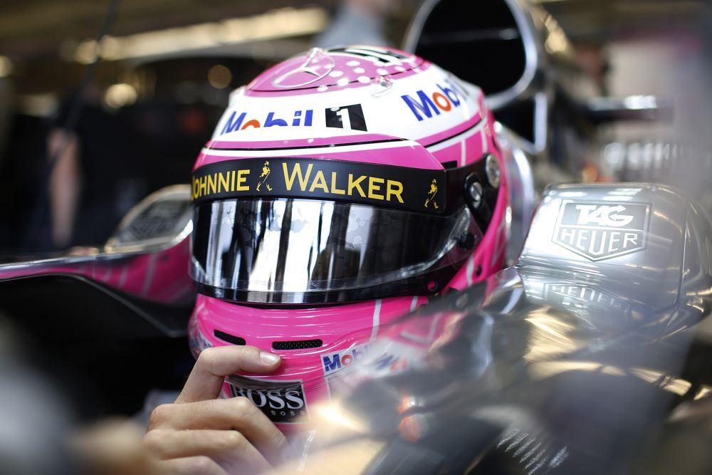 J. Buttonas gali atmesti „McLaren“ pasiūlymą