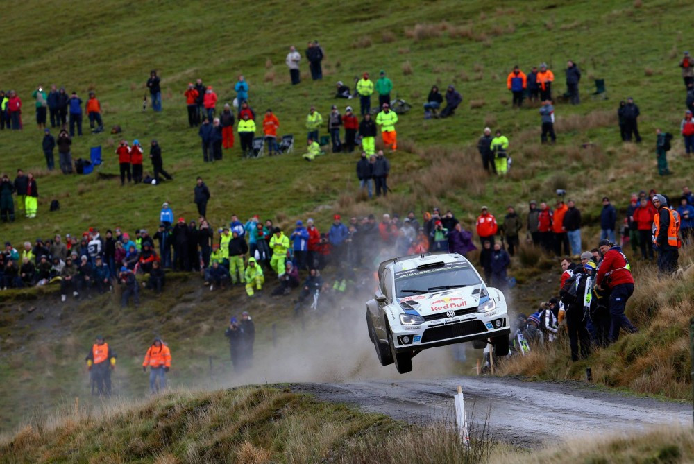 WRC. S. Ogier išlieka Didžiosios Britanijos ralio lyderiu