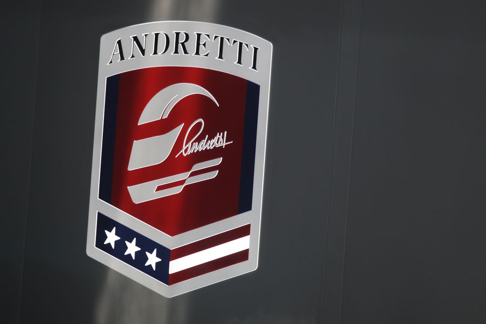 M. Andretti: tegul mums paaiškina, ką darome ne taip