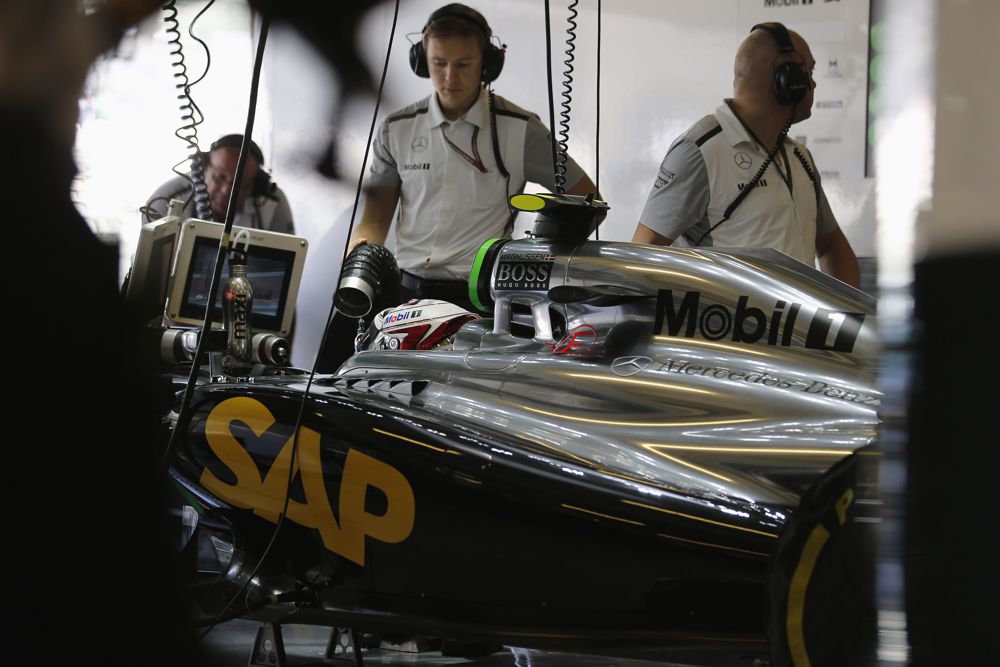 Pilotų sudėtį delsianti paskelbti „McLaren“: nėra jokios problemos