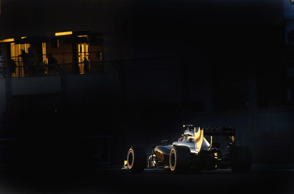 „McLaren“ gali išmėginti bolidą prieš pirmuosius 2015 m. bandymus
