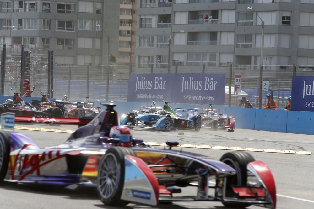 FE. J. Alguersuari nedalyvaus antrajame „Formulės-E“ sezone