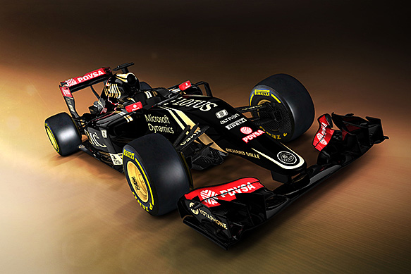 Naujasis „Lotus“ bolidas su „Mercedes“ varikliu