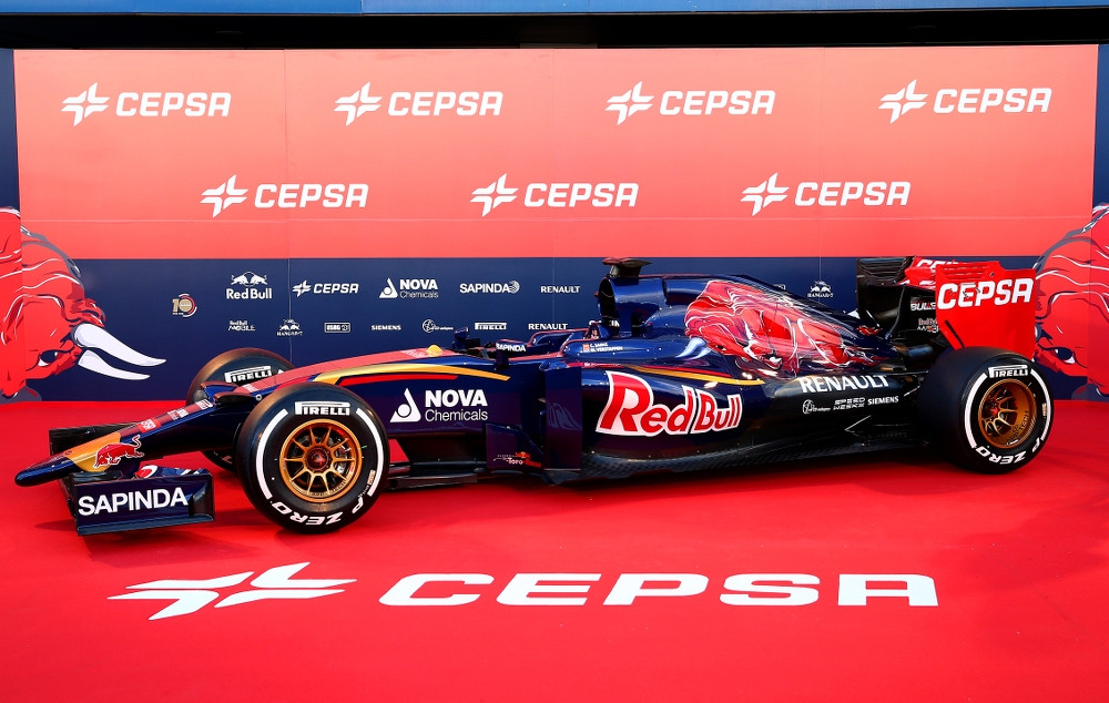 „Toro Rosso“ bolido STR10 techninės charakteristikos