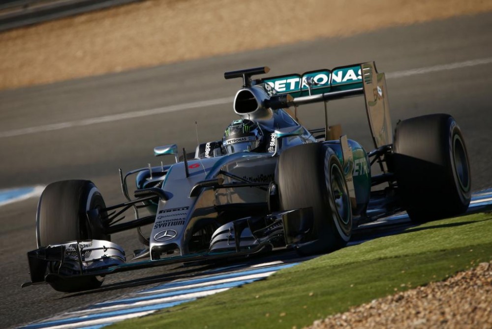 Jerezo trasos tiesiojoje greičiausi „Mercedes“ atstovai