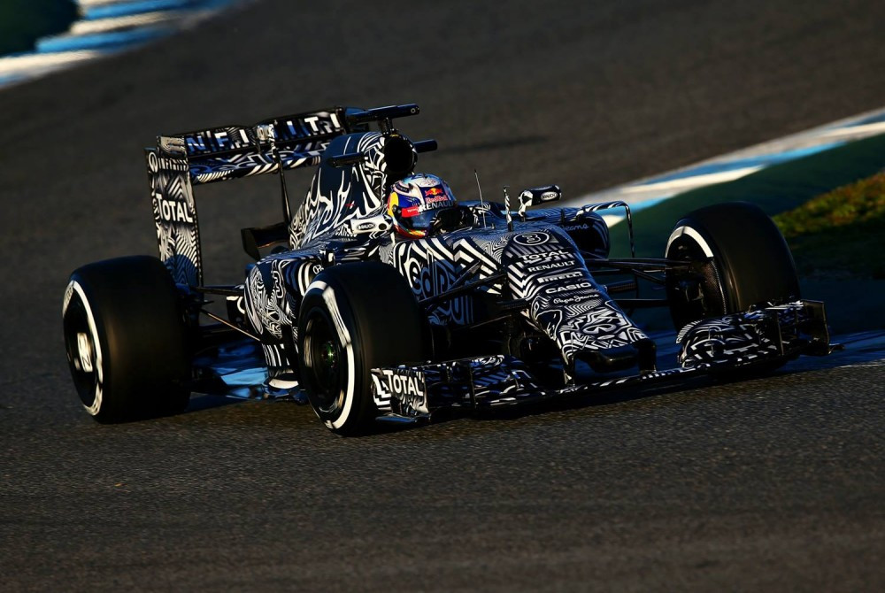 Ateityje gali pakisti „Red Bull“ bolido nosis