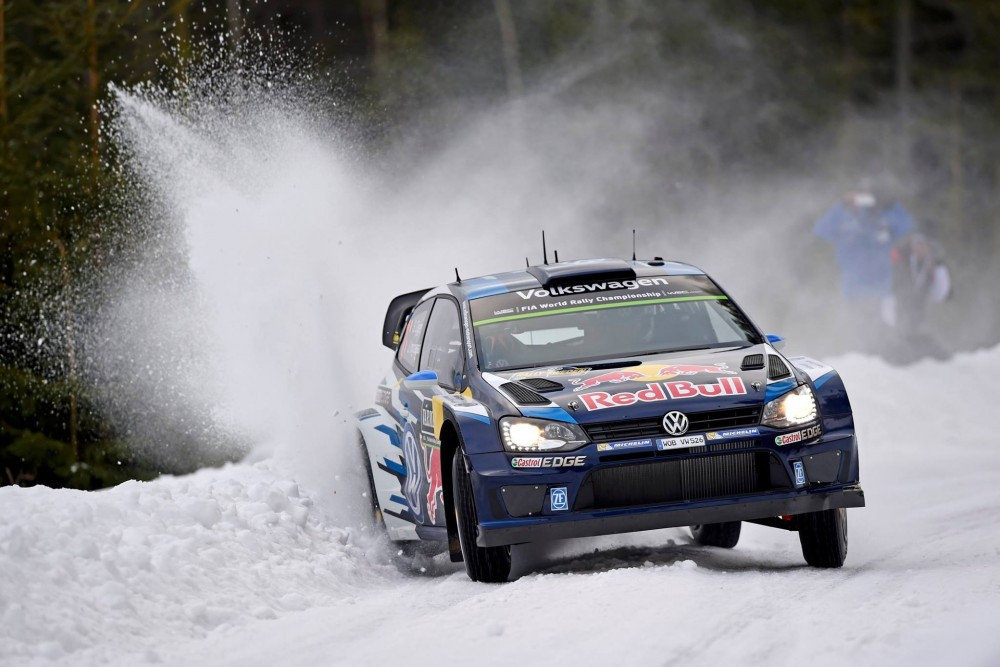 WRC. A. Mikkelseno klaida padovanojo pergalę S. Ogier