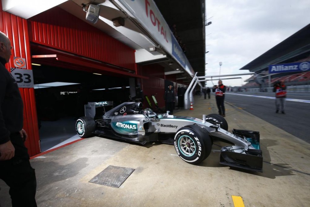 „Mercedes“ ekipą nustebino „Ferrari“ ir „Williams“ forma