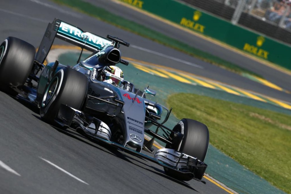 L. Hamiltonas užtikrintai nugalėjo Australijos GP lenktynėse
