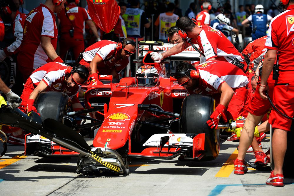 K. Raikkonenas: lenktynių sąlygos pagelbėjo „Ferrari“