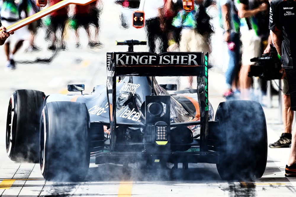 Mažesnių F-1 ekipų ateitis darosi miglota