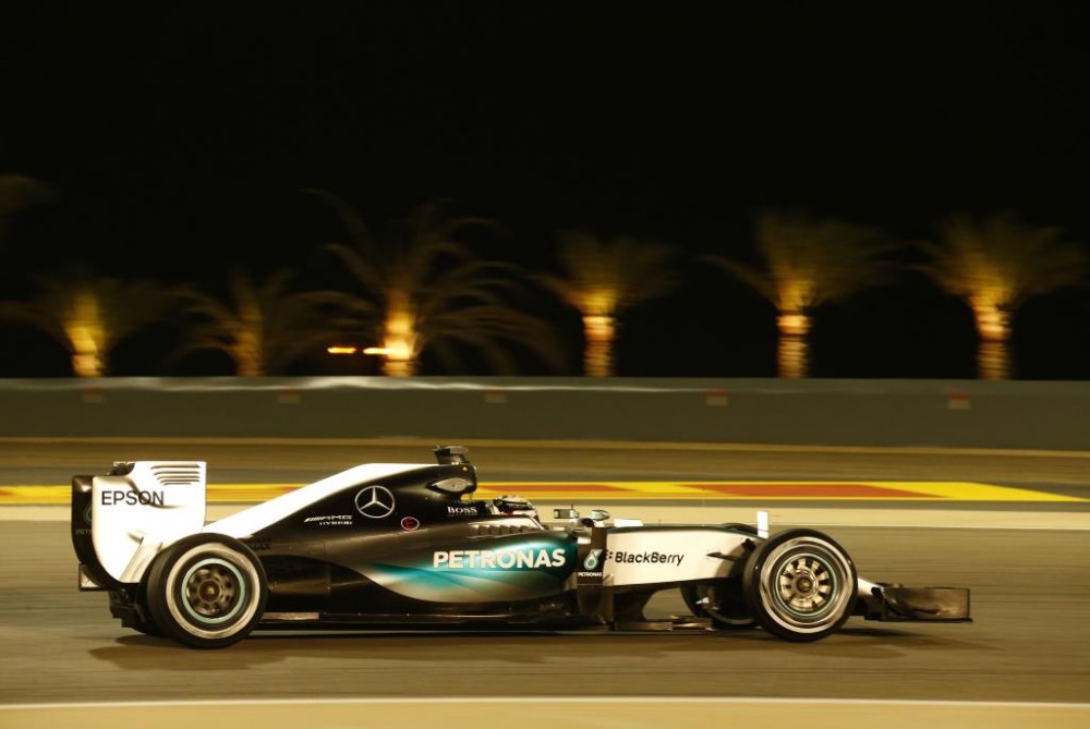 Bahreino GP: kvalifikacijoje nugalėjo L. Hamiltonas