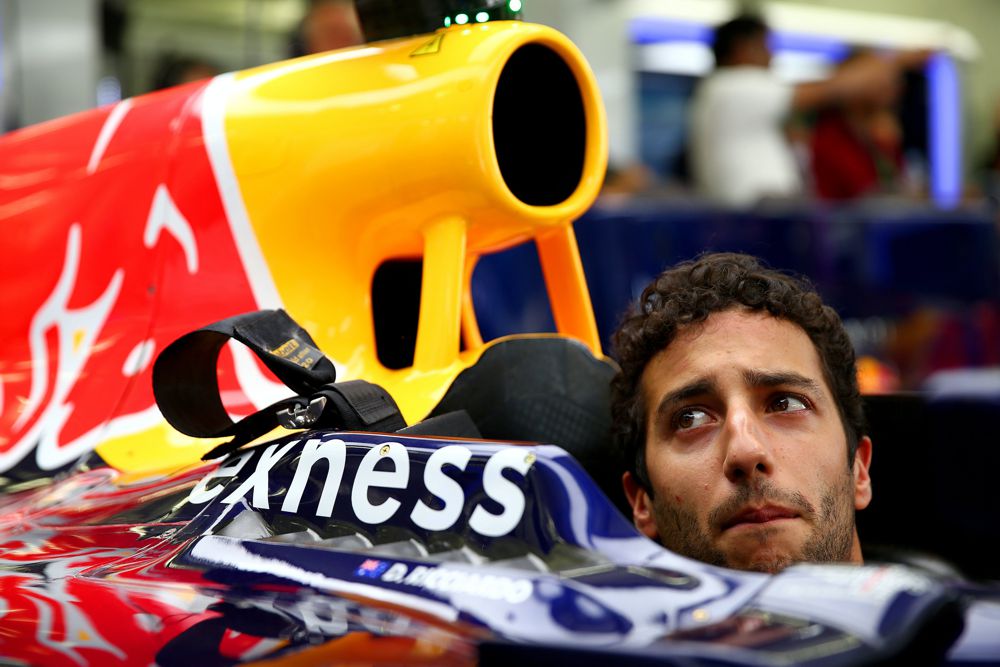 D. Ricciardo neskuba įsipareigoti „Red Bull“ ekipai