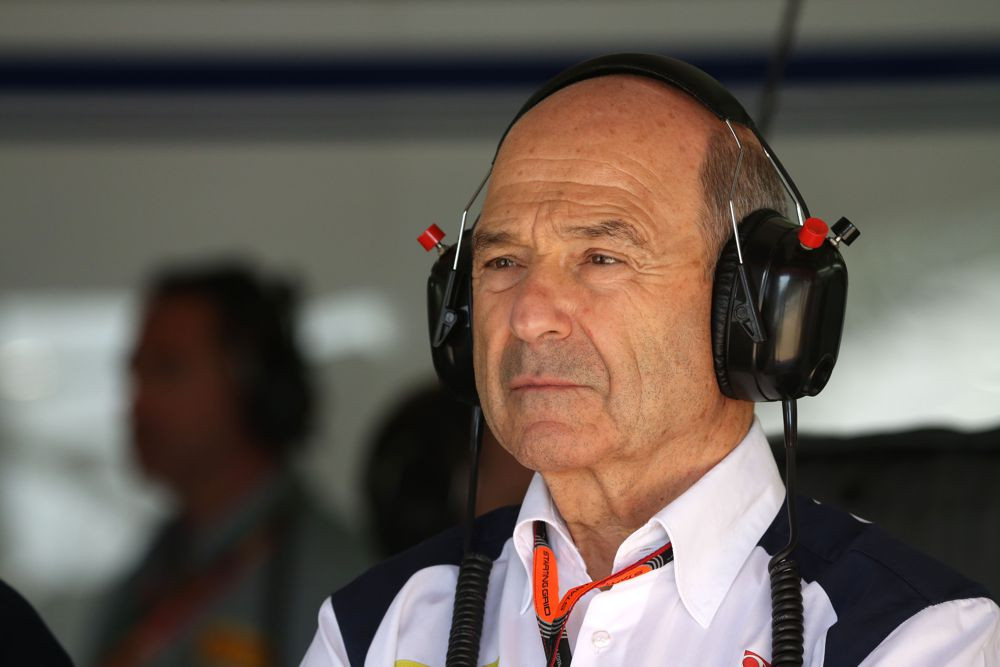 P. Sauberis: skaudu, nes „Formulėje-1“ neliko „Sauber“ vardo