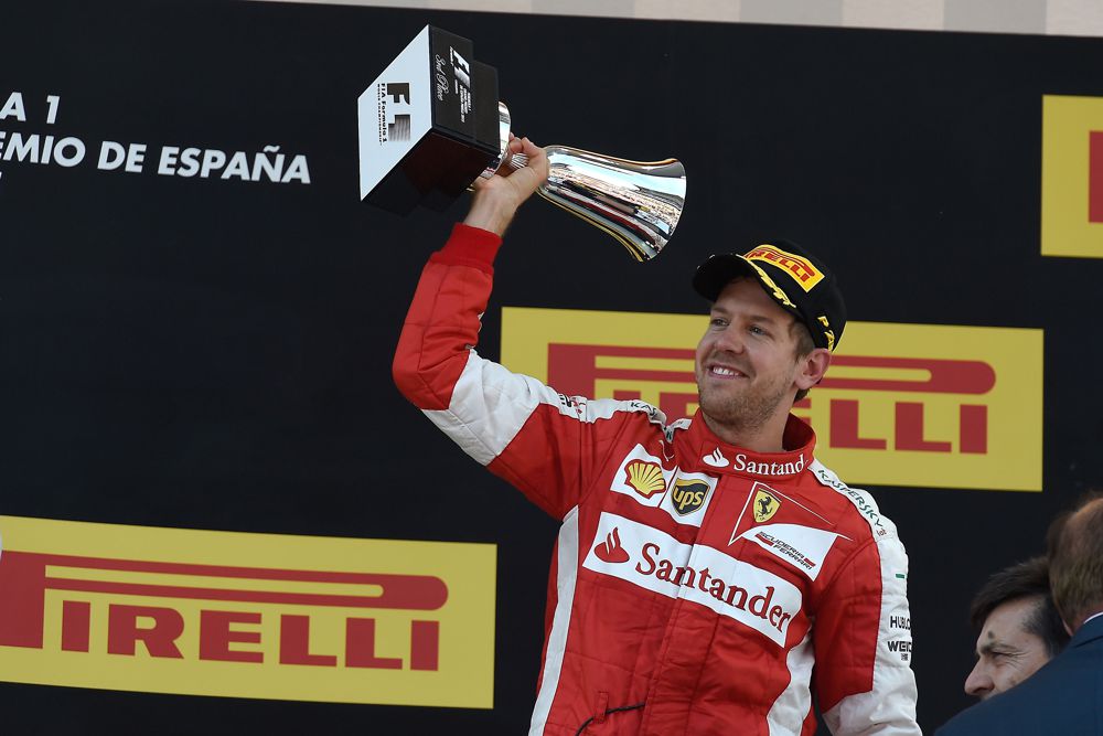 S. Vettelis nenori būti „Mercedes“ šešėlyje
