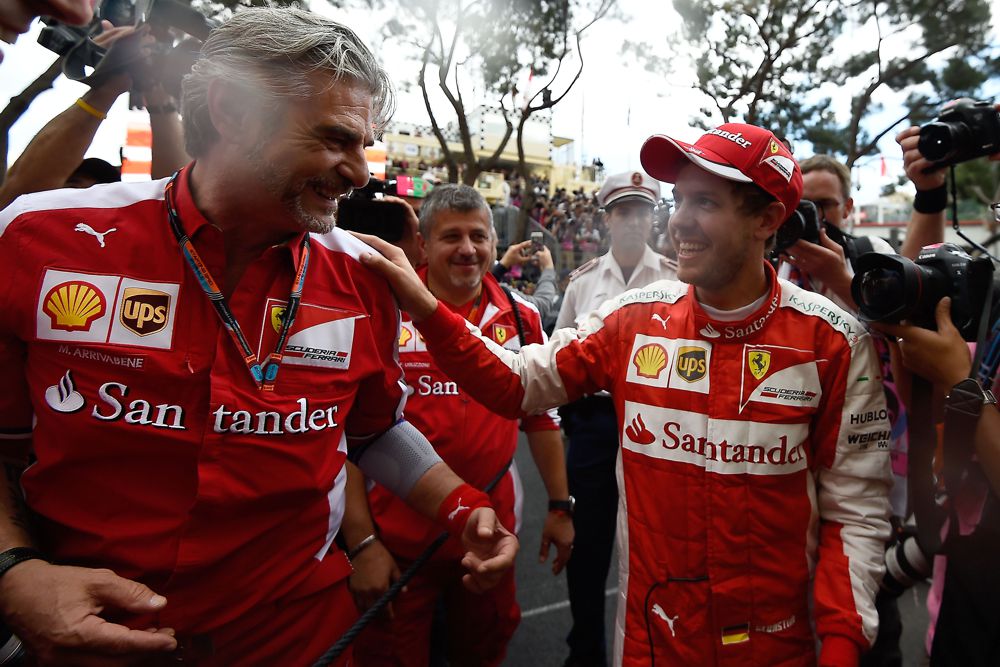 M. Arrivabene: S. Vettelis turi užsitarnauti vietą „Ferrari“ komandoje