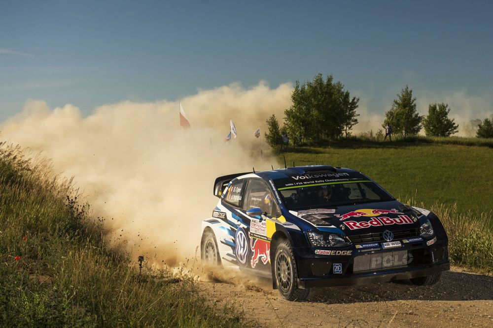 WRC. Lenkijoje vykstančiame ralyje pirmauja S. Ogier