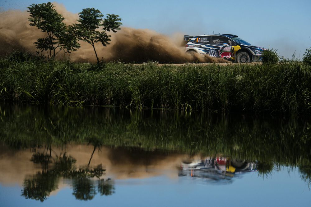 WRC. S. Ogier išlieka Lenkijos ralio lyderiu