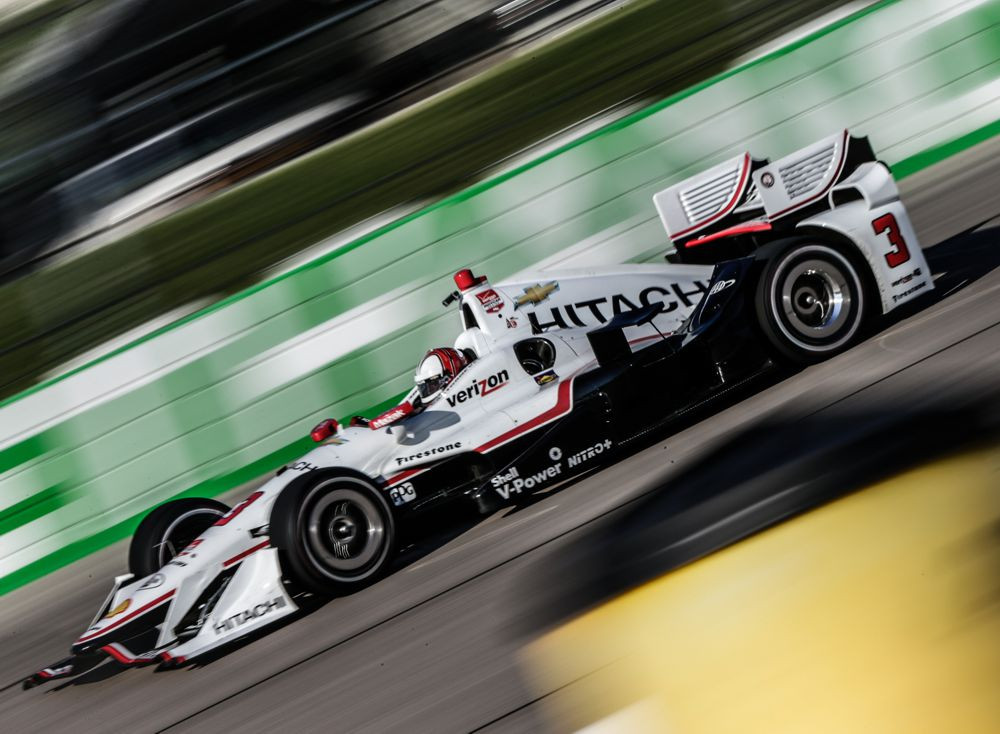 IndyCar. Ajovoje „pole“ poziciją iškovojo H. Castronevesas