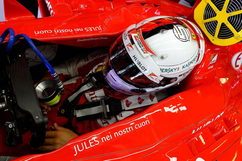 S. Vettelis Fiorano trasoje išbandė „Ferrari“ bolidą