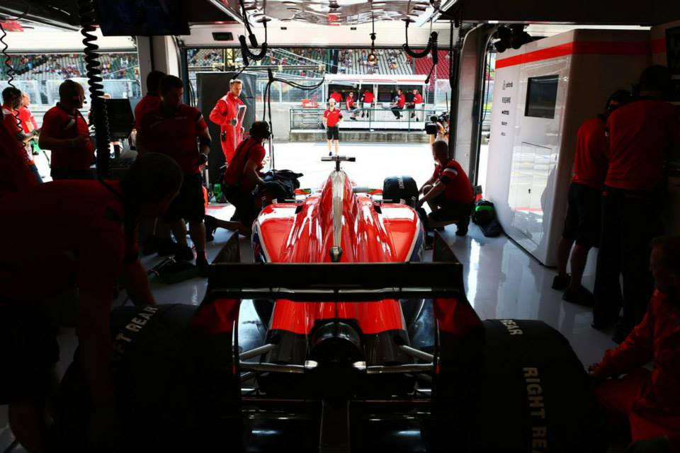 „Manor“ naująjame bolide užvedė „Mercedes“ variklį