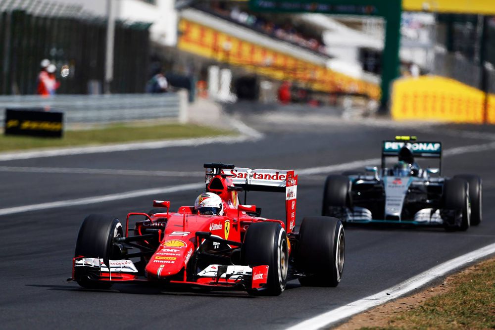 „Ferrari“: atsilikimas nuo „Mercedes“ toliau svyruos
