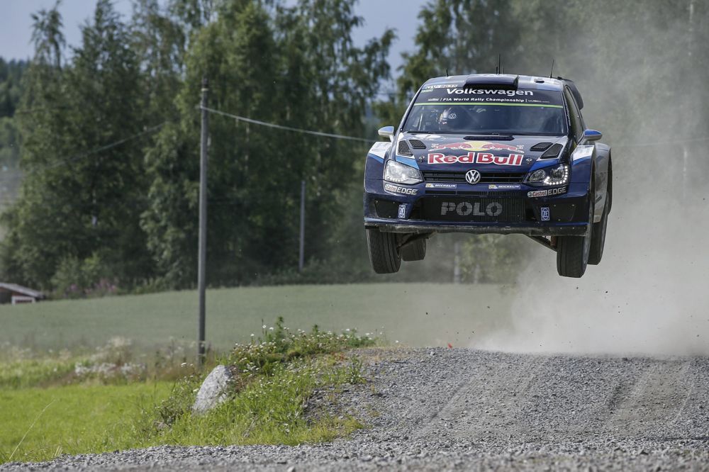 WRC. S. Ogier sėkmingai pradėjo Vokietijos ralį