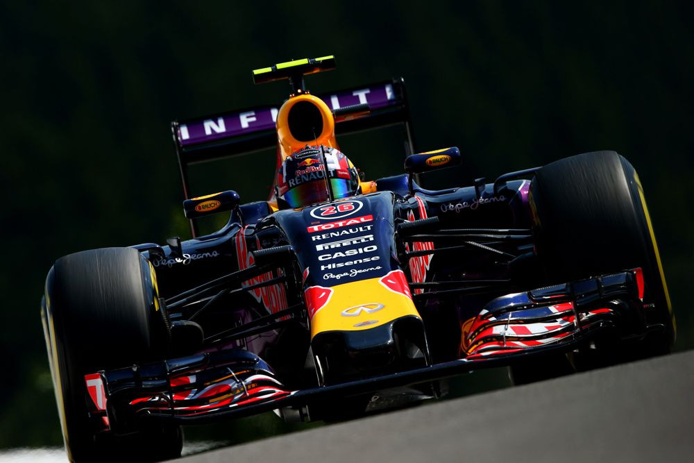 „Red Bull“ nusiteikusi būti nubausta už variklių keitimus