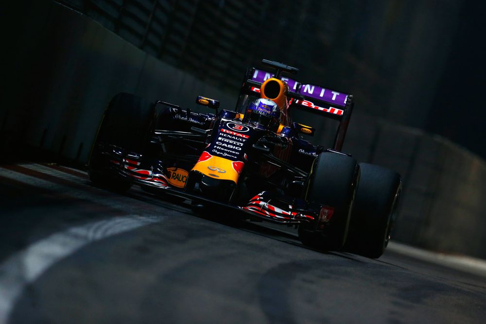 D. Ricciardo: į trasą įšėjęs vyrukas atėmė šansą pakovoti dėl pergalės